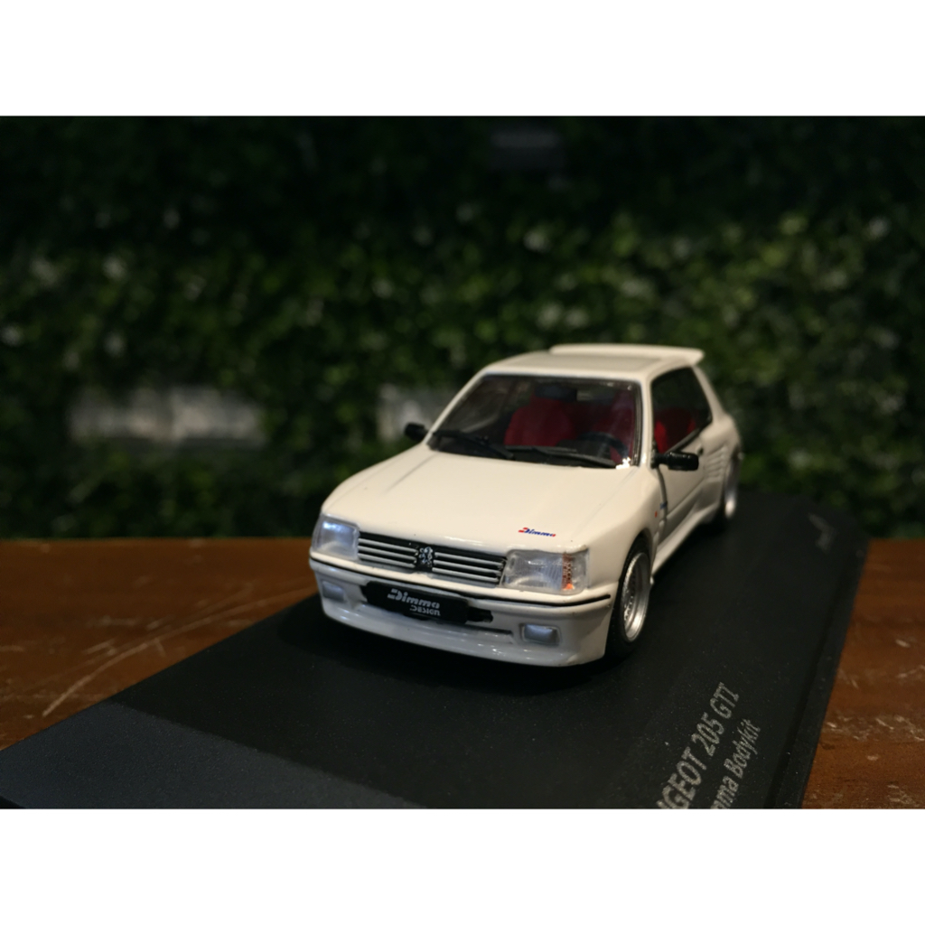 1/43 Solido Peugeot 205 GTI White S4310801【MGM】