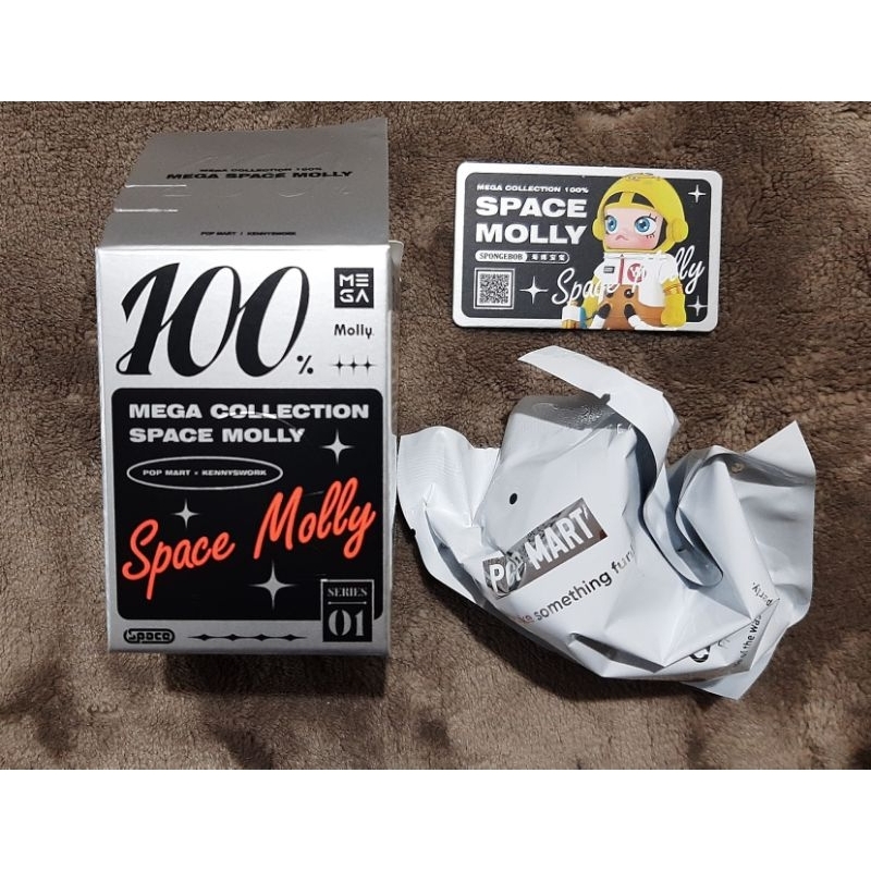 Molly泡泡瑪特 MEGA珍藏系列 100％SPACE MOLLY Series 1 海綿寶寶 款