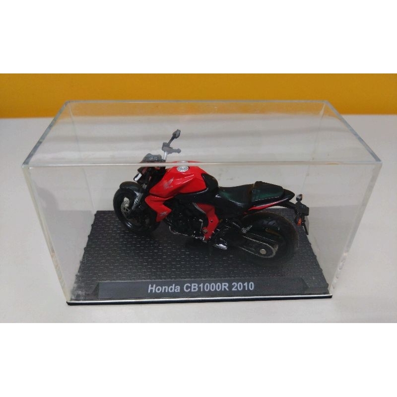 Honda CB1000R 模型摩托車