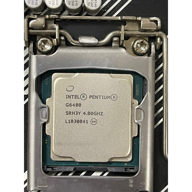 賣10代1200腳位G6400的CPU（G5905、G5900、G6500參考）