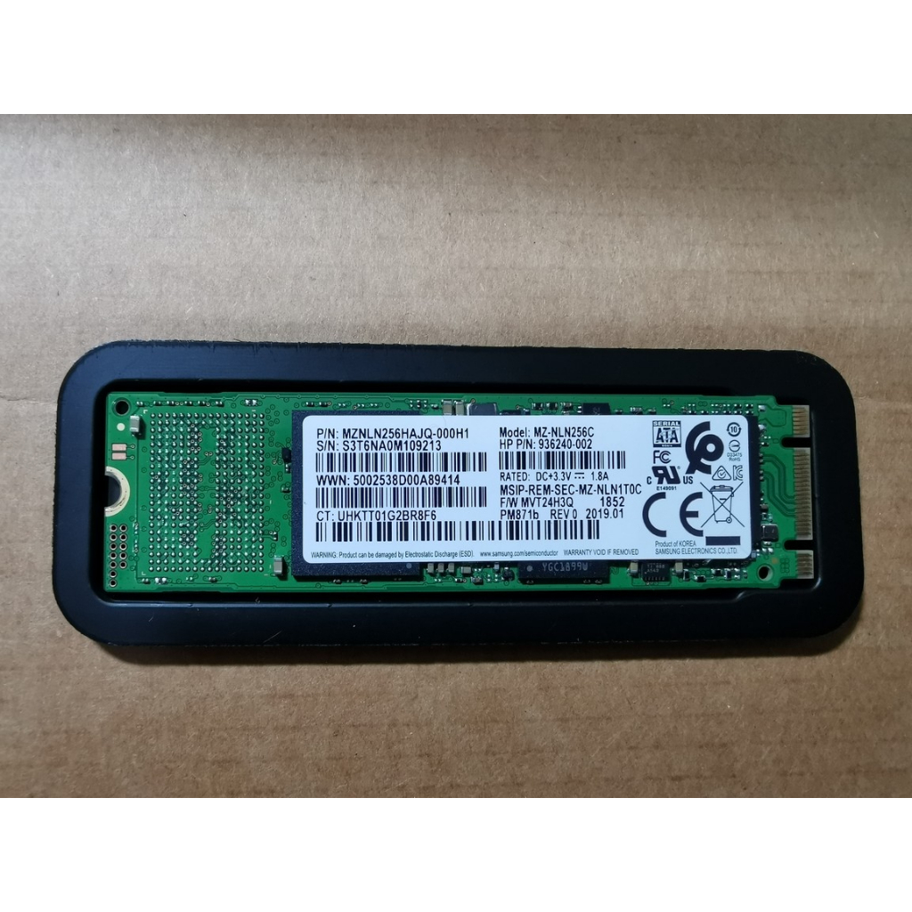M.2 SSD 256GB 交換 M.2 SSD 128GB*2