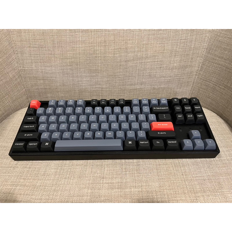 Keychron k8 pro 炫彩 RGB +質感鋁合金機身Gateron G-Pro茶軸 附送poron底棉、夾心棉