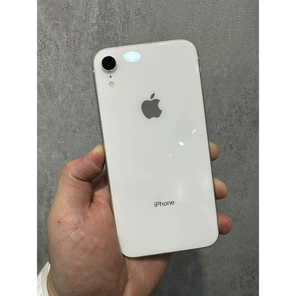 iPhoneXR 128G 白色 只要6500 !!!