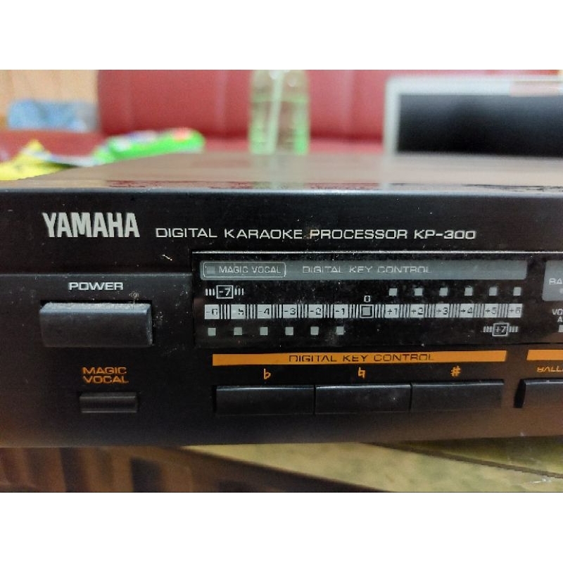 Yamaha KP-300 卡拉OK 伴唱 麥克風 DSP