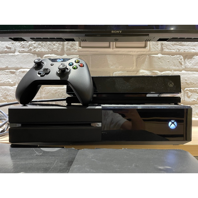 Xbox one 500gb 主機 + 體感裝置Kinect + 手把