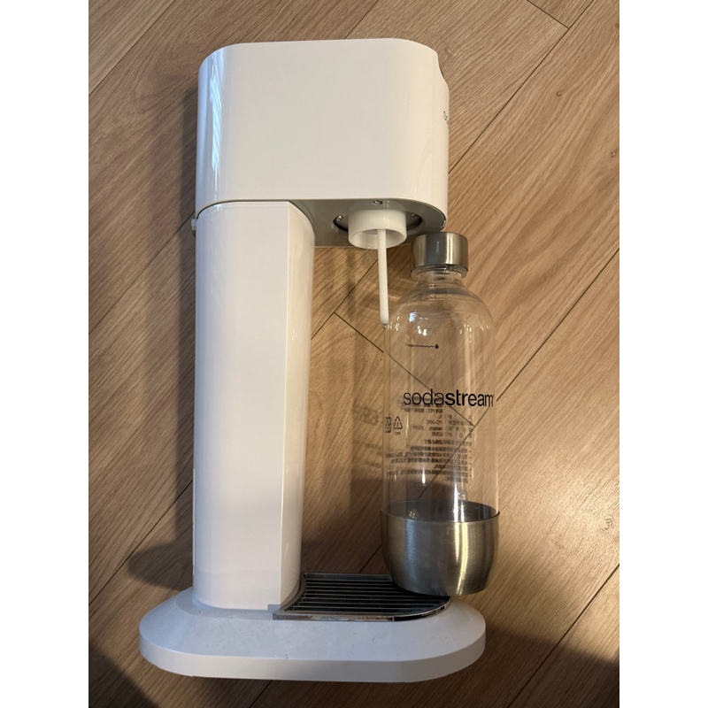 sodastream 氣泡水機(內含鋼瓶、透明水瓶、本體）