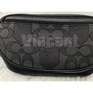 腰包 全新 現貨 BAPE X COACH RIVINGTON BELT BAG 腰包