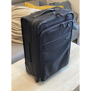 Briggs & Riley Domestic Carry-On Expandable Upright 行李箱
