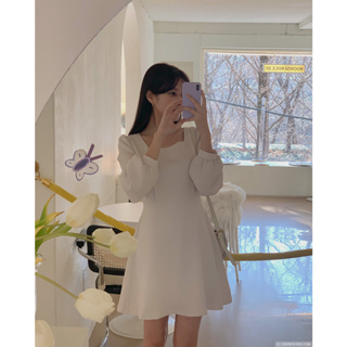 韓國代購KOREA_90 SHOP 法式優雅網拍CHERRYKOKO 素面方領長袖腰綁帶蝴蝶結連身後拉鍊短洋裝