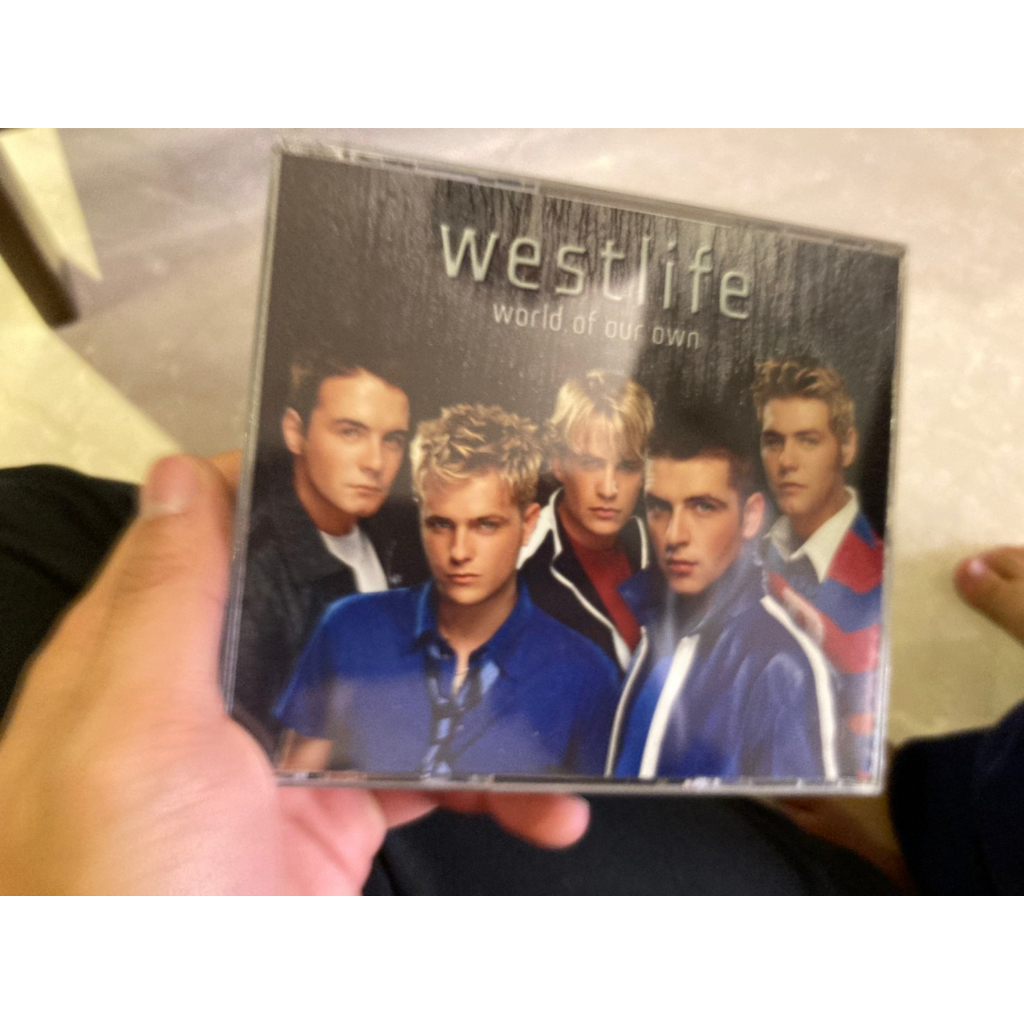 HHH4。11201九新 Westlife world of our own 1CD