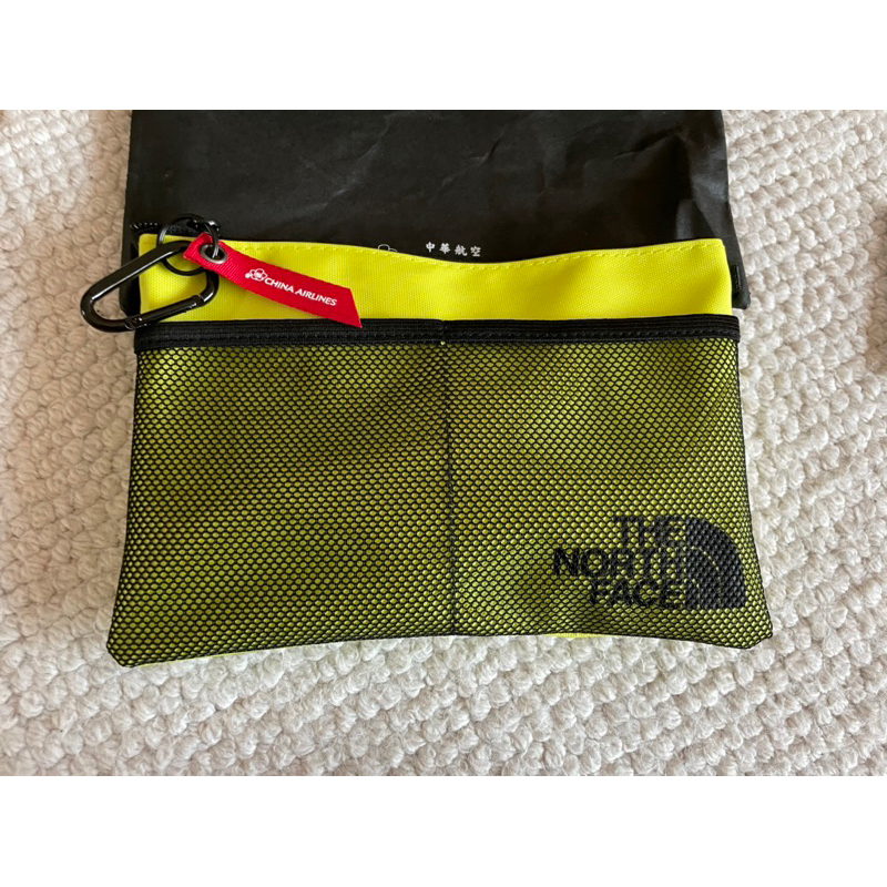 華航商務艙the north face 聯名盥洗包