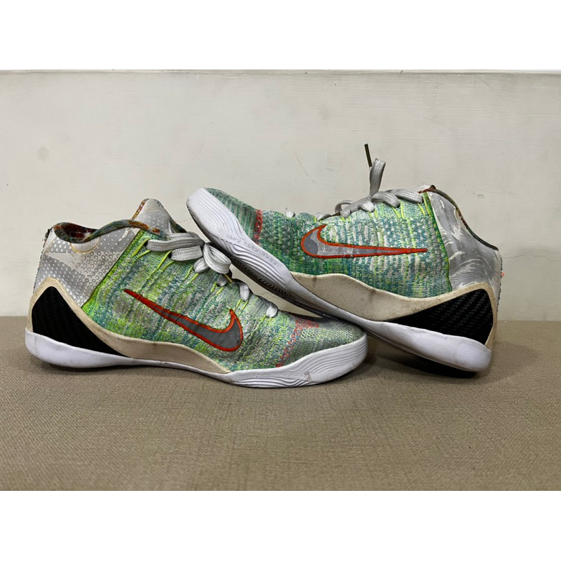 Nike what the Kobe9