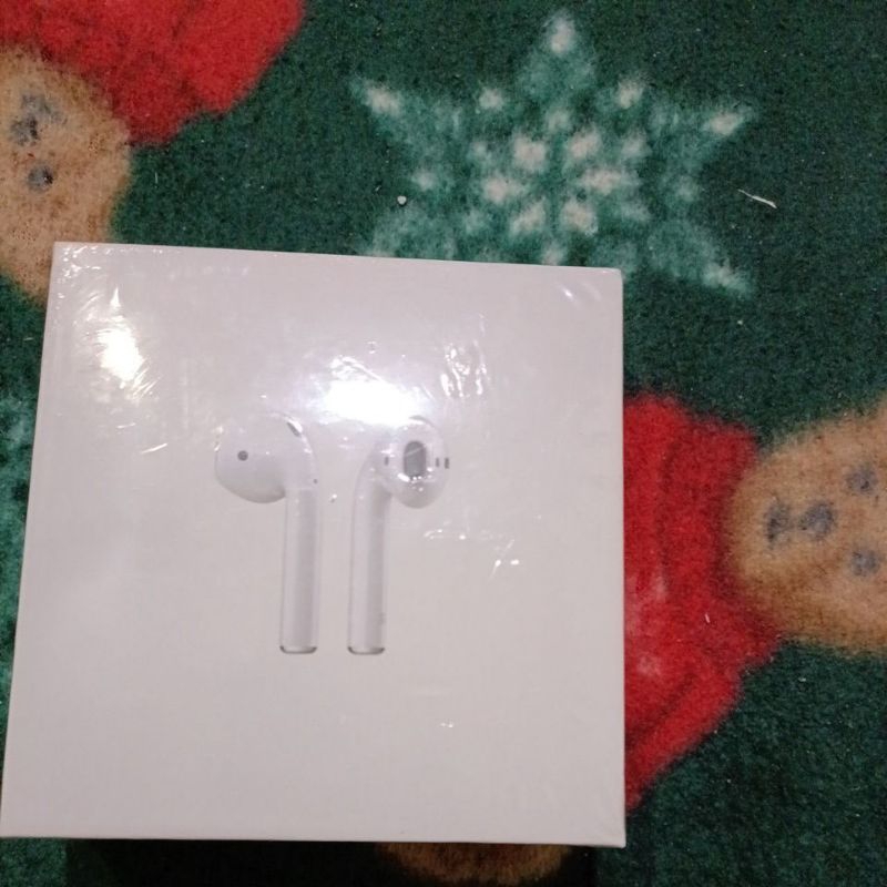 Apple AirPods 2 with Wireless Charging Case (MRXJ2AM/A)