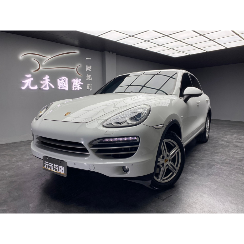 正2014年出廠 Porsche Cayenne Diesel 白金版 3.0 柴油 極光白 實跑14萬公里保證！