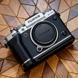 「富士雜貨店」富士 FUJIFILM X-T5 XT5 專用鋁合金底座