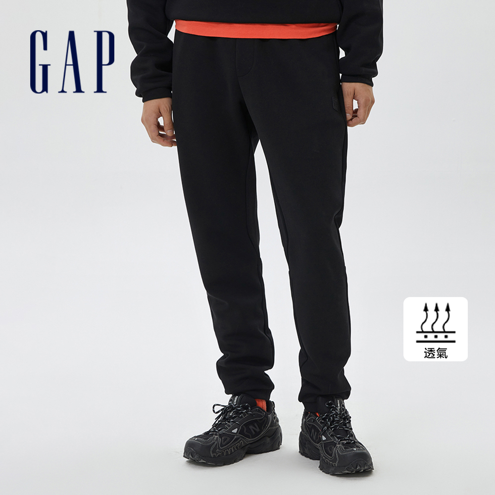 Gap 男裝 Logo束口棉褲 空氣三明治系列-黑色(607258)