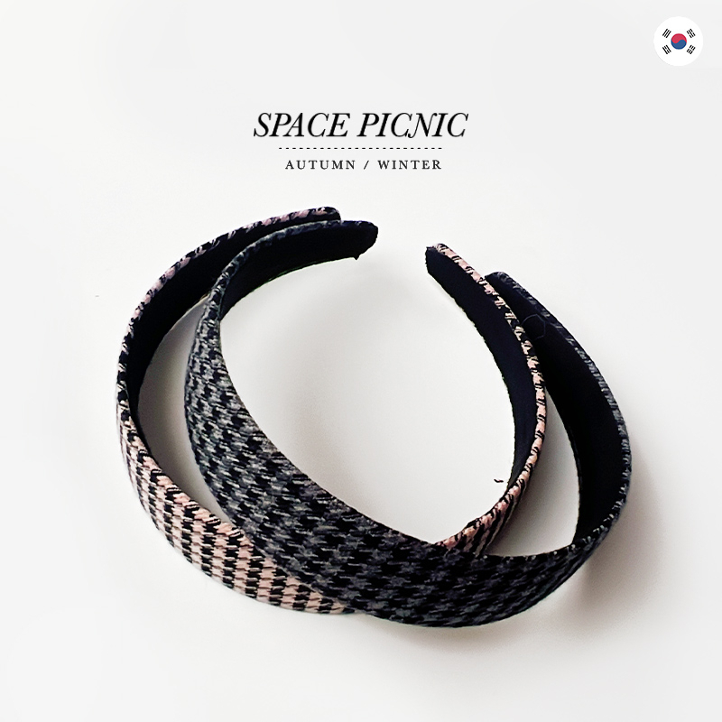 [明天出貨] Space Picnic｜正韓-格紋髮箍-1色(現貨)【K22104018】