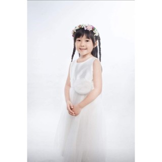 二手女童白色洋裝禮服/花童禮服//全家福/喜宴禮服（4Y )