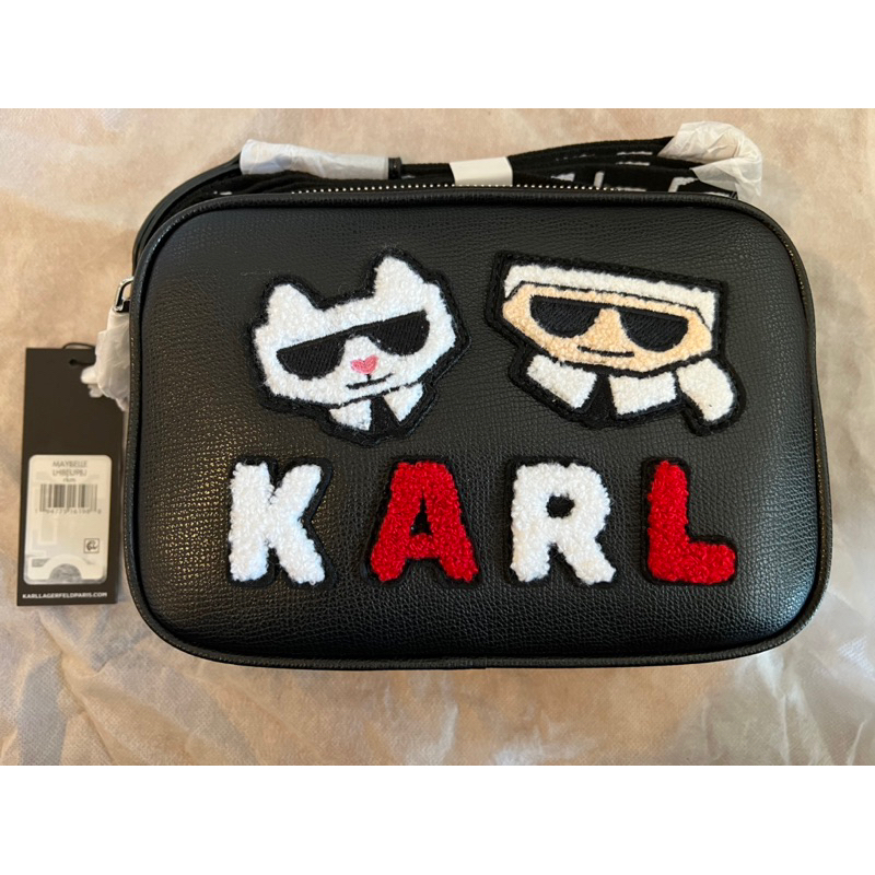【正版】Karl Lagerfeld全新黑色QQ毛卡爾貓咪娃娃側背雙拉鍊相機包