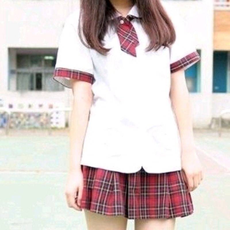 新竹 光復高中 女生 夏季 制服 領結 裙子
