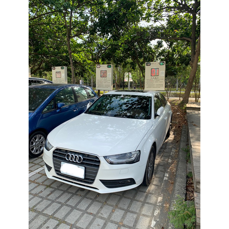 奧迪Audi A4 B8.5代 2013年份 1.8t 台南試車