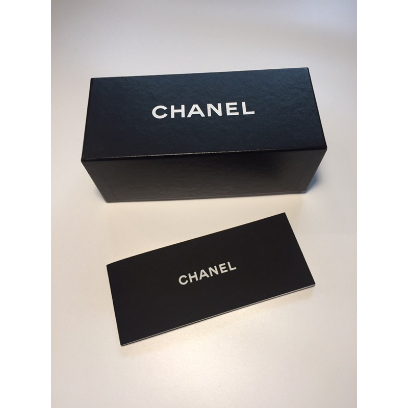 CHANEL 紙盒 18x8x7 墨鏡用收納紙盒