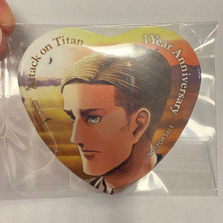 進擊的巨人 Anique 完結展 特典 愛心 徽章 艾爾文 團長