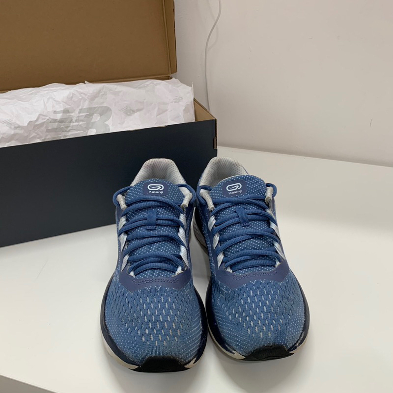 現貨⚡️迪卡儂藍色女士運動鞋 23.5碼（二手）