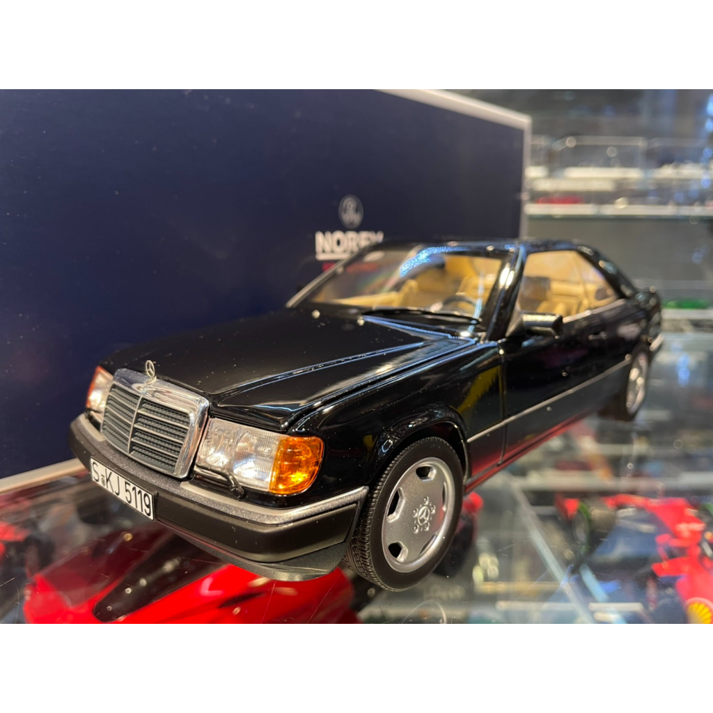 吉華@ 1/18 NOREV 183881 Mercedes-Benz 300 CE-24 Coupe 1990