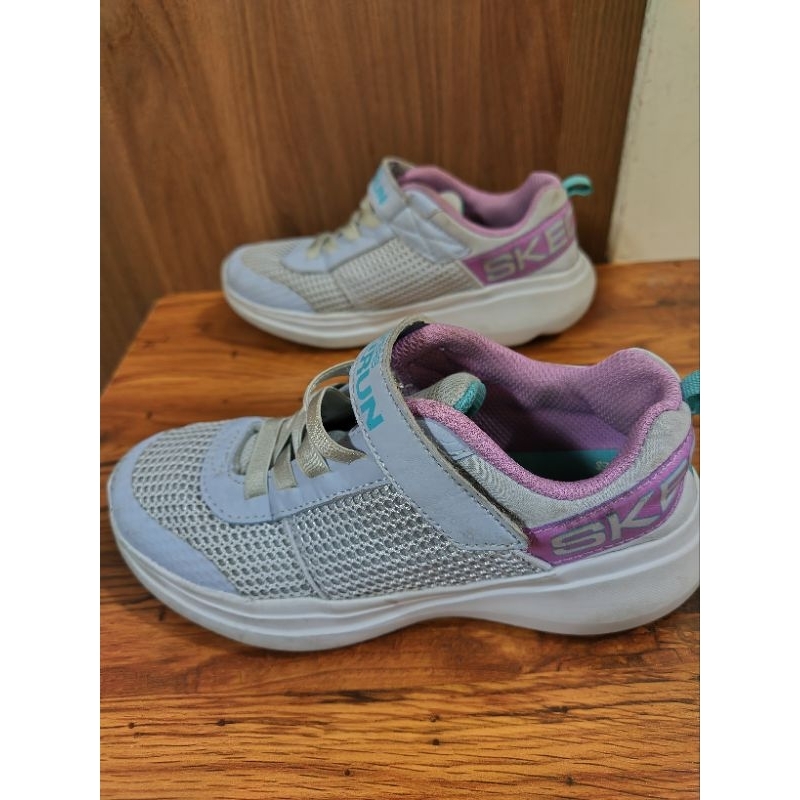 [二手]SKECHERS Go run系列布鞋 童鞋 20cm 八成新