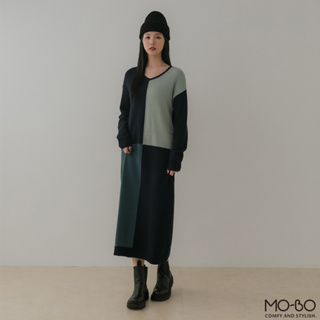 MOBO 唯美V領配色針織長洋裝 / 06020814