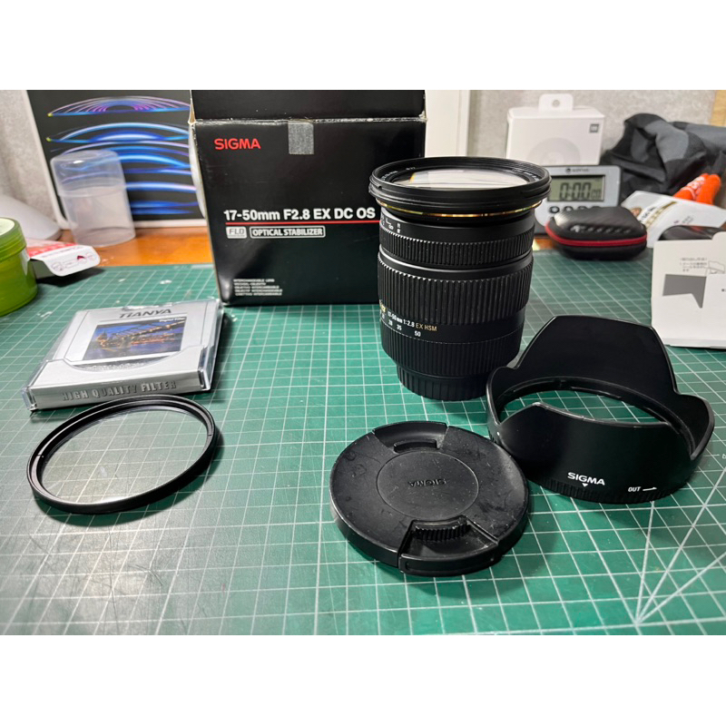 Sigma    17-50mm F2.8 EX DC OS (for canon)