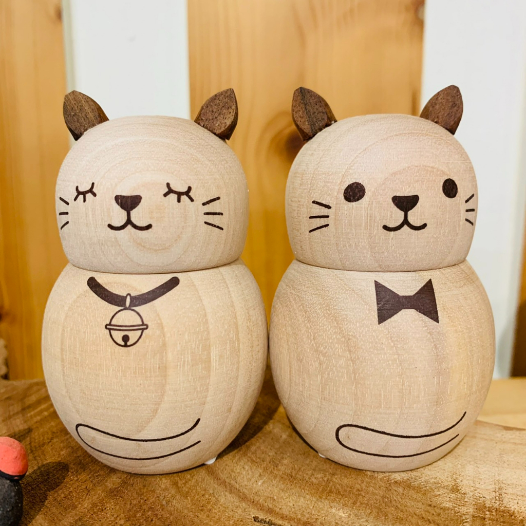 日本天然木製貓先生/貓女士造型鹽罐/胡椒罐/糖罐