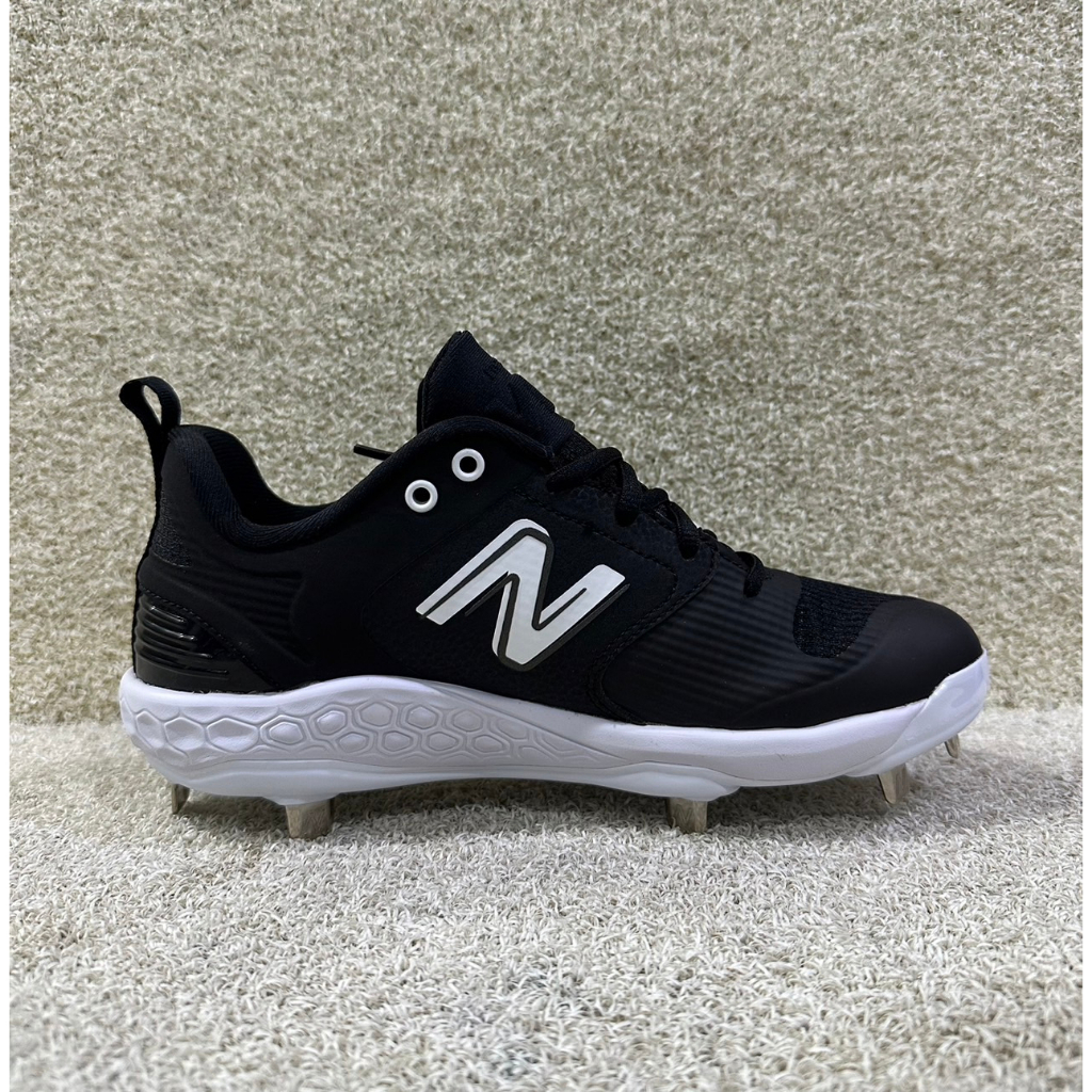 = 球友 運動用品 = 23年 New Balance "女版" 棒球釘鞋 (D楦頭) SMVELOK3