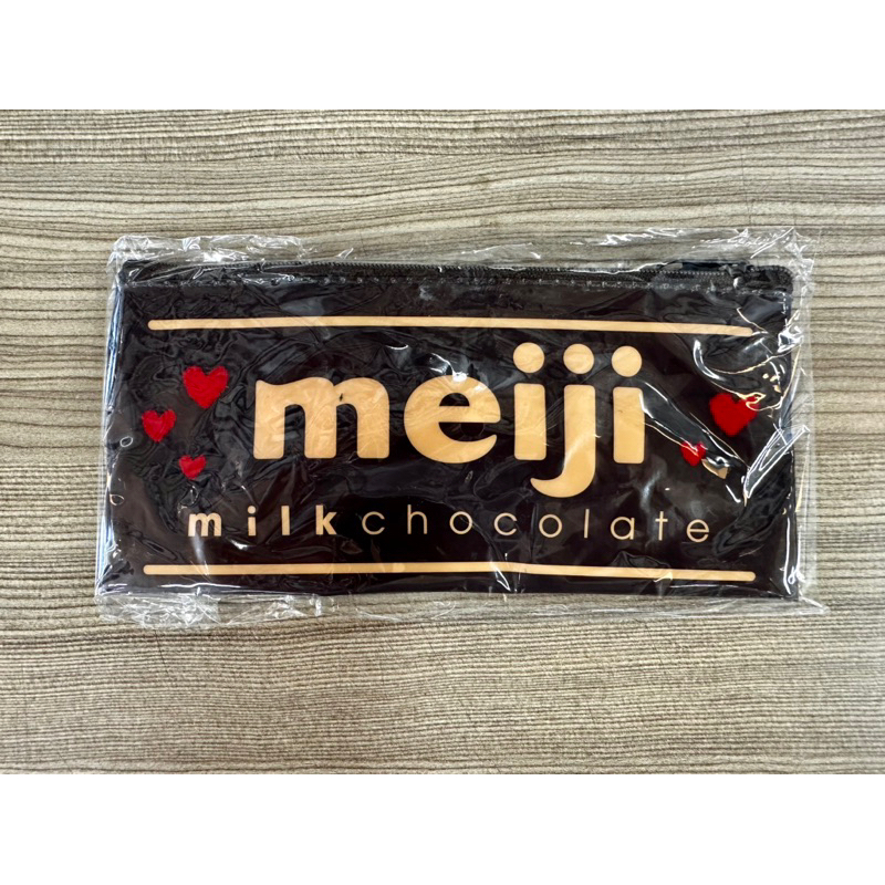 《茶蛋市集》 明治meiji 巧克力 LOGO 筆袋 牛奶巧克力造型 鉛筆袋 拉鍊 造型鉛筆盒 開學必備 小朋友最愛