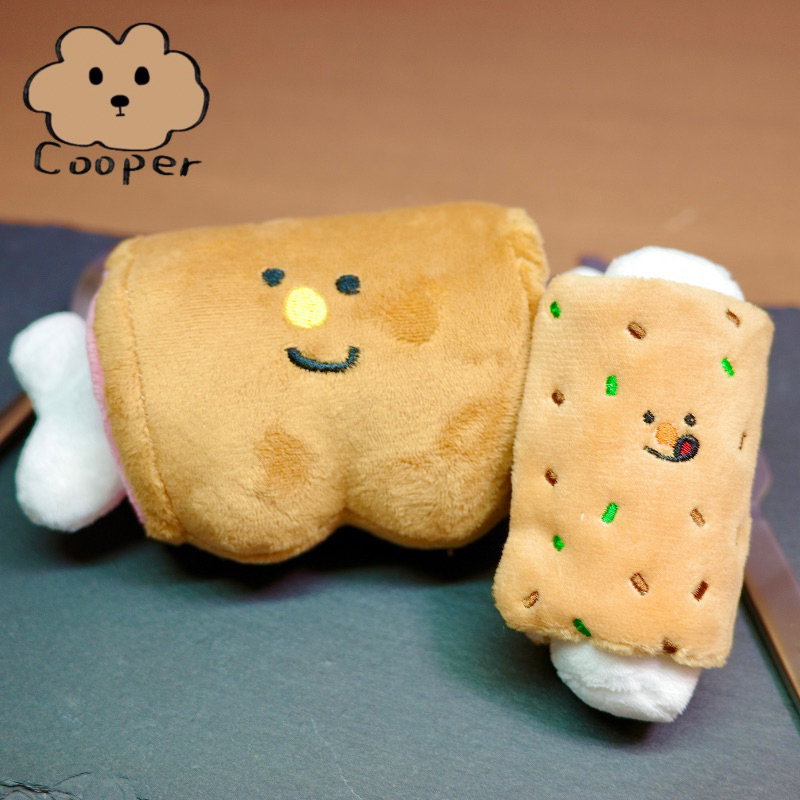 《cooper毛孩 》 台灣現貨 韓國夯 肉骨頭 年糕魚板 寵物玩具 狗狗玩具 發聲玩具 嗅食玩具 藏食玩具