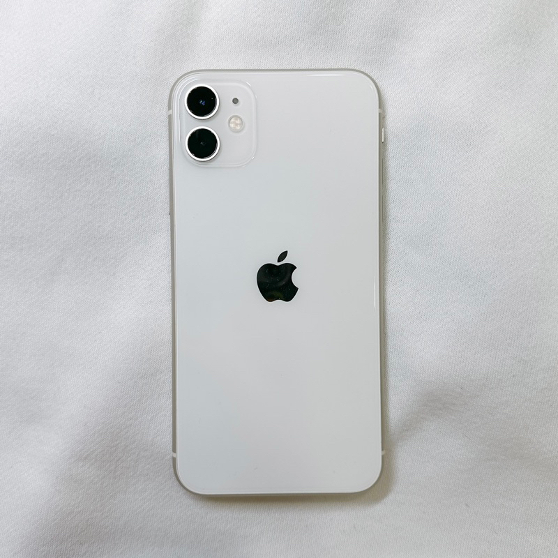 iPhone11 128GB 白色 二手，盒裝（另送保護膜&amp;保護殼）