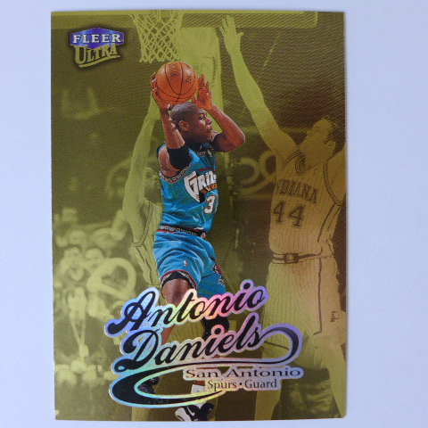 ~ Antonio Daniels ~NBA球星/安東尼奧·丹尼爾斯 1998-99年Ultra Gold.金版特殊卡