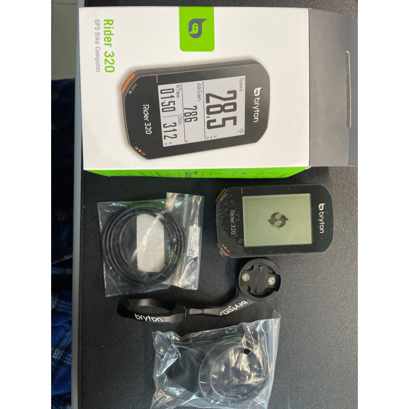 Bryton Rider 320 GPS中文碼錶 (主機+充電線+原廠固定座)