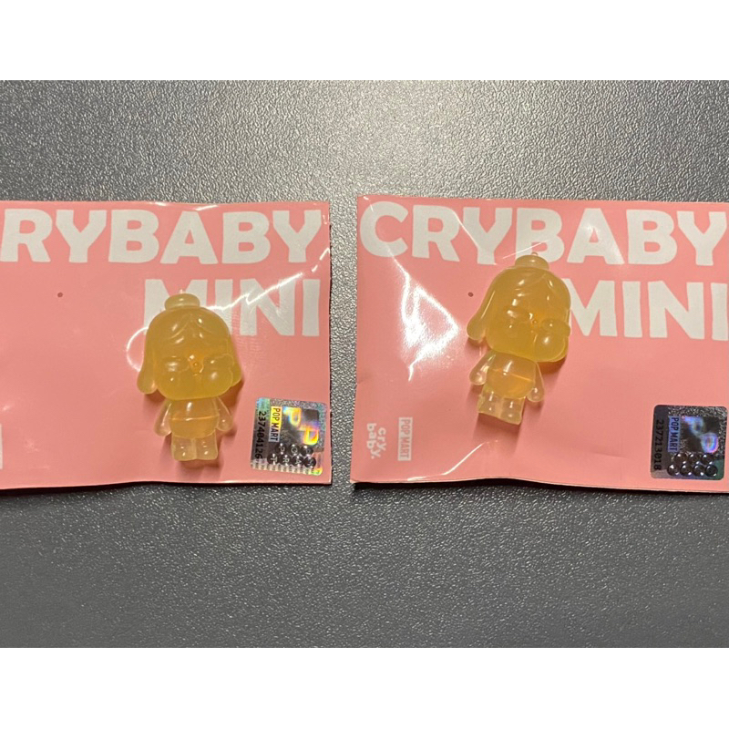 crybaby mini Cry Baby系列 POPMART泡泡瑪特 CryBaby MINI公仔 系列 迷你透明公仔