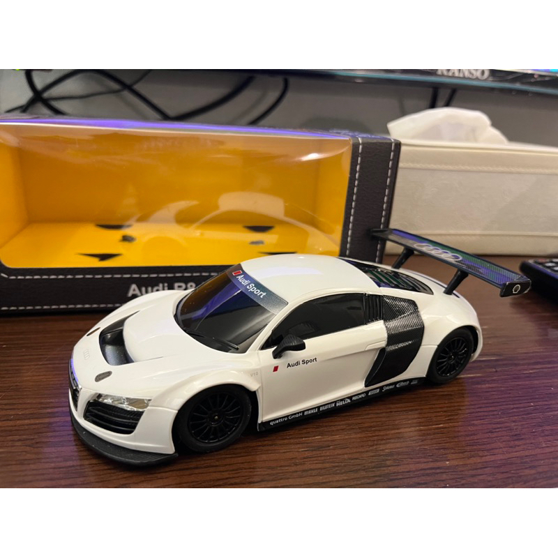 RASTAR 瑪琍歐玩具進口 奧迪Audi R8 LMS 1:24 無線遙控汽車