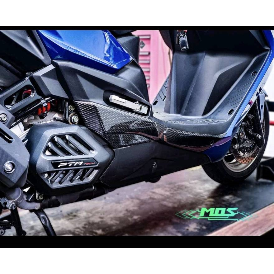 【93 MOTO】 MOS Kymco KRV KRV180 Roma GT 貼片式 卡夢 碳纖維 腳踏左右側蓋