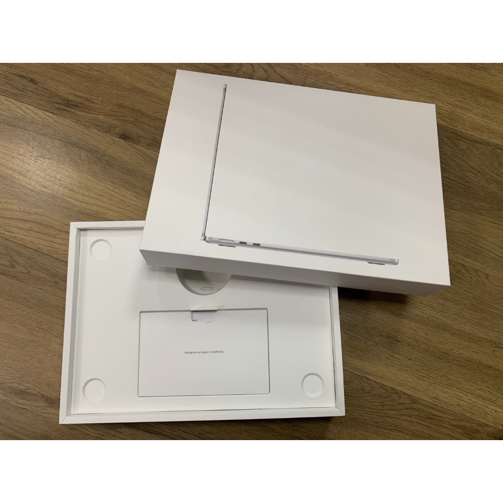 新版 Apple 蘋果 MacBook Air M2 晶片13 吋 原廠包裝 筆電空盒
