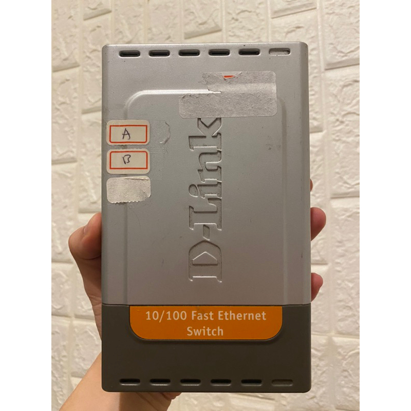 DLink Switch 網路分享器 含電源線