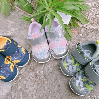 <popo童鞋>【零碼出清】MOONSTAR 月星 日本 護趾涼鞋 嬰兒涼鞋 寶寶涼鞋 兒童機能鞋 包頭涼鞋 幼兒涼鞋