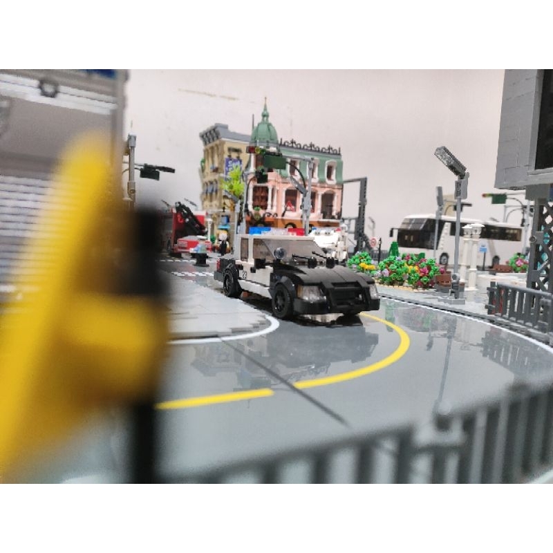 美國 警方 維多利亞 皇冠 轎車 塑料拼拆類男女 拼裝 兼容LEGO 積木 街景 城市 警車 警察車moc 7格車