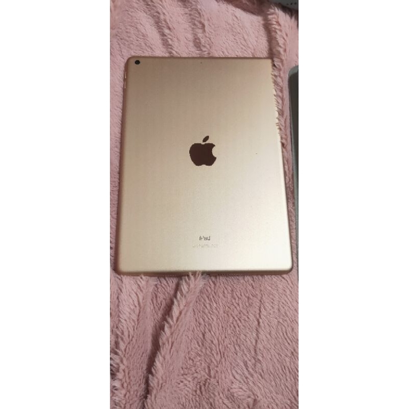 二手 近全新 蘋果 iPad 8代 八代 128G 平板 電腦 玫瑰金 粉