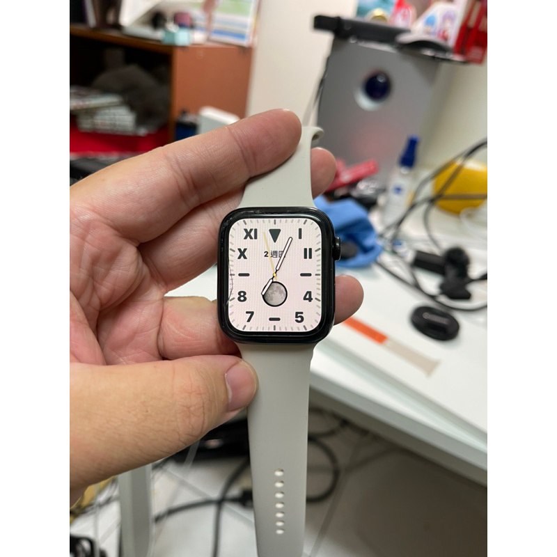 Apple Watch 45mm 星光色原廠運動錶帶