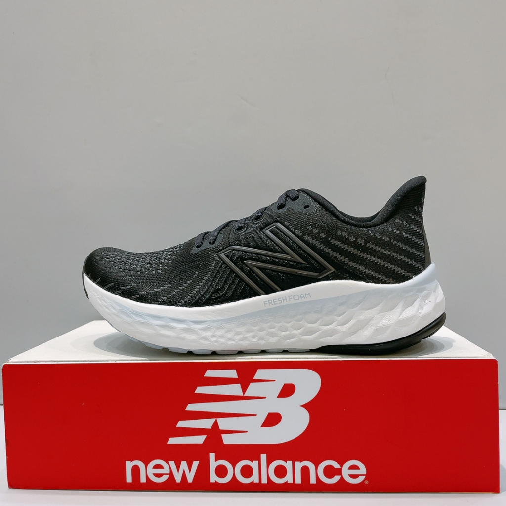 New Balance Fresh Foam v5 女生 黑色 D楦 舒適 緩震 運動 慢跑鞋 WVNGOBS5