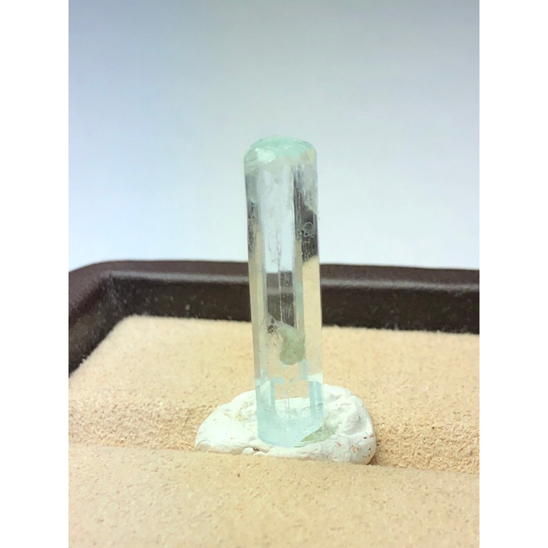 【磊晶城水晶館】嚴選天然高冰透 海藍寶原礦 海水藍寶 Aquamarine 海藍寶原石 粉22